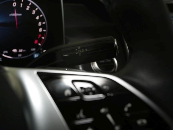 Mercedes-Benz GLC 300 e 4M Avantgarde Memory Kamera EasyP AHK Mercedes-Benz GLC 300 e 4M Avantgarde Memory Kamera EasyP AHK