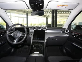Mercedes-Benz GLC 300 e 4M Avantgarde Memory Kamera EasyP AHK