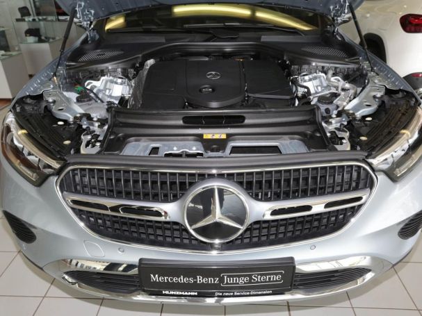 Mercedes-Benz GLC 300 e 4M Avantgarde Memory Kamera EasyP AHK Mercedes-Benz GLC 300 e 4M Avantgarde Memory Kamera EasyP AHK