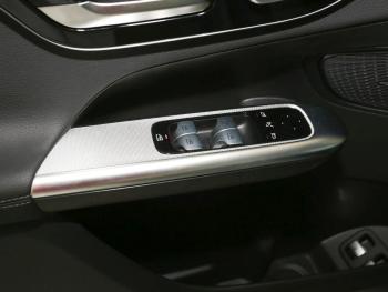 Mercedes-Benz GLC 300 e 4M Avantgarde Memory Kamera EasyP AHK