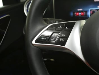 Mercedes-Benz GLC 300 e 4M Avantgarde Memory Kamera EasyP AHK