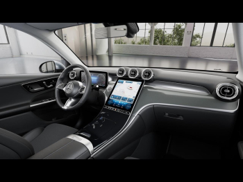 Mercedes-Benz GLC 300 e 4M Avantgarde Memory Kamera EasyP AHK