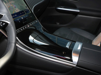 Mercedes-Benz GLC 300 e 4M AMG Night MBUX Kamera Memory AHK