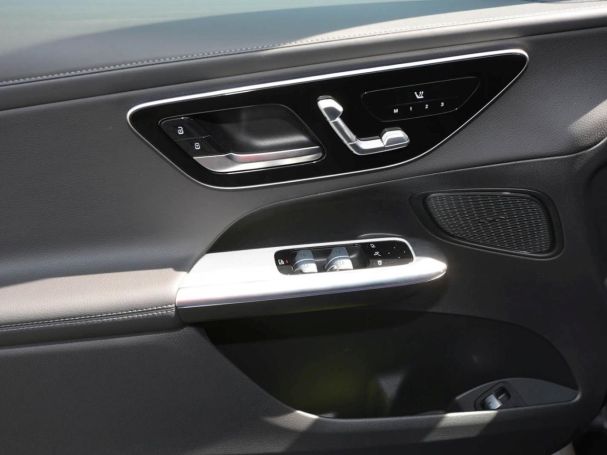 Mercedes-Benz GLC 300 e 4M AMG Night MBUX Kamera Memory AHK Mercedes-Benz GLC 300 e 4M AMG Night MBUX Kamera Memory AHK