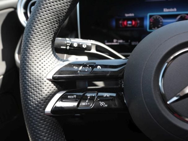 Mercedes-Benz GLC 300 e 4M AMG Night MBUX Kamera Memory AHK Mercedes-Benz GLC 300 e 4M AMG Night MBUX Kamera Memory AHK