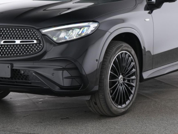 Mercedes-Benz GLC 300 e 4M AMG Night MBUX Kamera Memory AHK