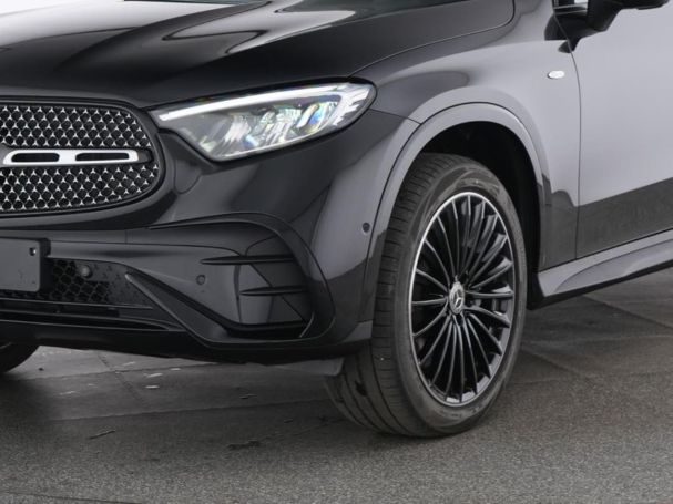 Mercedes-Benz GLC 300 e 4M AMG Night MBUX Kamera Memory AHK Mercedes-Benz GLC 300 e 4M AMG Night MBUX Kamera Memory AHK