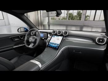 Mercedes-Benz GLC 300 e 4M AMG Burmester Panorama AHK 360° LED
