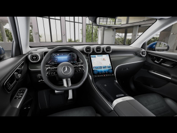 Mercedes-Benz GLC 300 e 4M AMG Panorama Distronic 360° AHK
