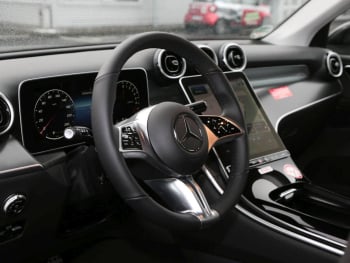 Mercedes-Benz GLC 300 e 4MATIC Avantgarde MBUX Navi Prem 360°