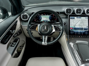 Mercedes-Benz GLC 400 e 4M Avantgarde Burmester Panorama AHK