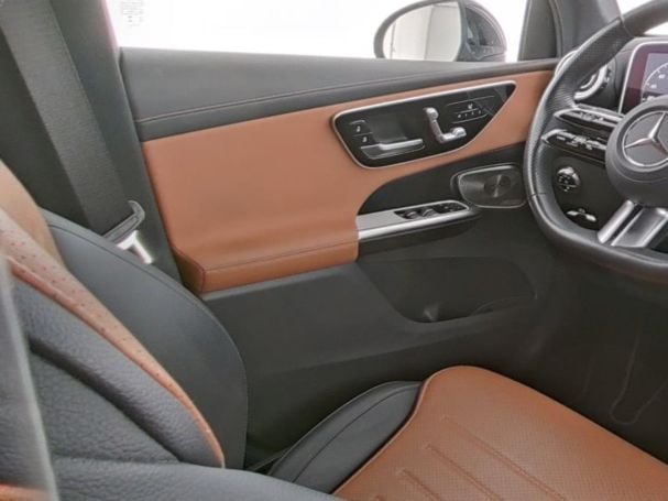Mercedes-Benz GLC 400 e 4M AMG MBUX Navi 360° Panorama HUD AHK Mercedes-Benz GLC 400 e 4M AMG MBUX Navi 360° Panorama HUD AHK