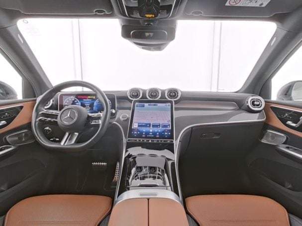 Mercedes-Benz GLC 400 e 4M AMG MBUX Navi 360° Panorama HUD AHK Mercedes-Benz GLC 400 e 4M AMG MBUX Navi 360° Panorama HUD AHK