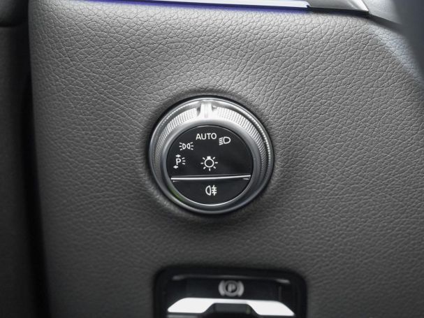 Mercedes-Benz GLC 400 e 4M AMG AHK Panorama Memory Burmester