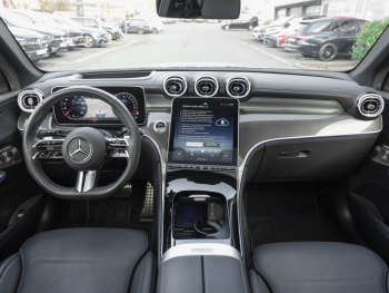 Mercedes-Benz GLC 400 e 4M AMG AHK Panorama Memory Burmester