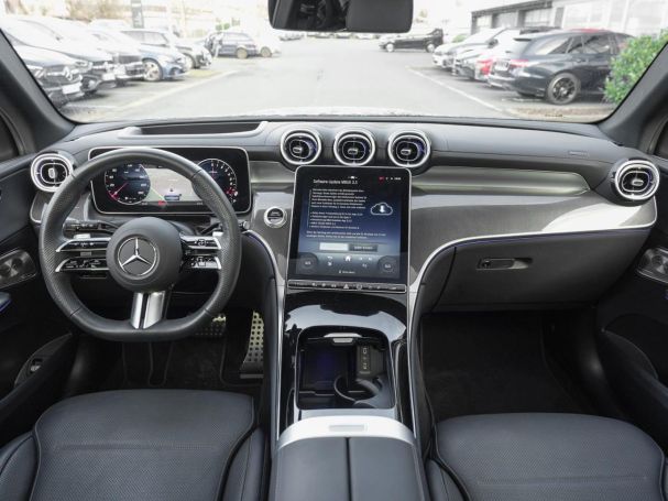 Mercedes-Benz GLC 400 e 4M AMG AHK Panorama Memory Burmester