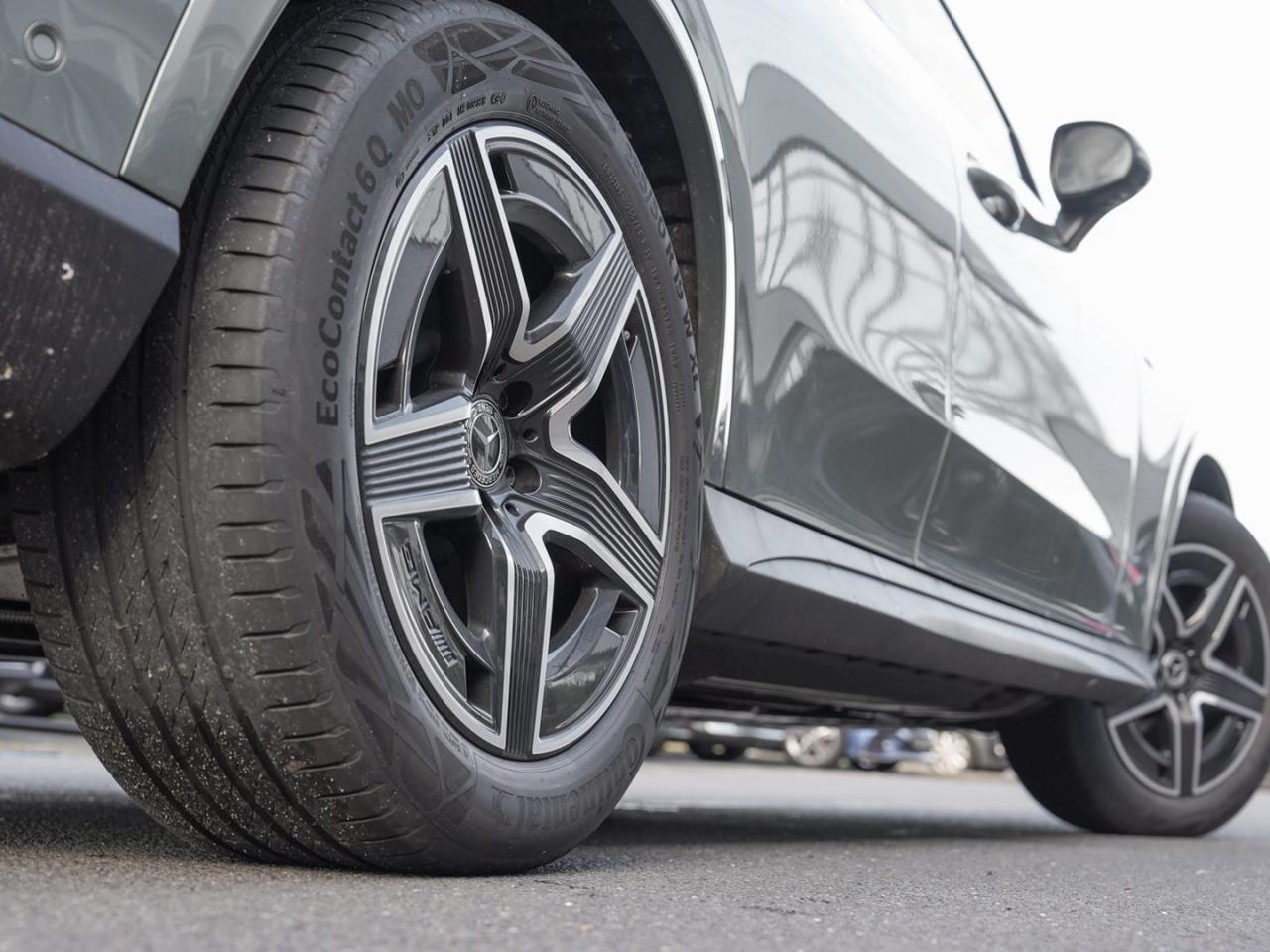 Mercedes-Benz GLC 400 e 4M AMG AHK Panorama Memory Burmester