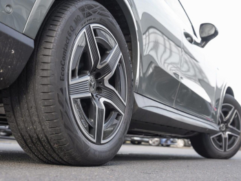 Mercedes-Benz GLC 400 e 4M AMG AHK Panorama Memory Burmester