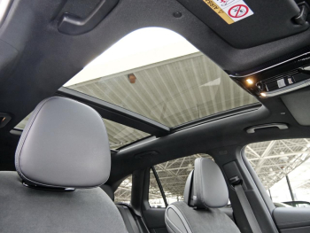 Mercedes-Benz GLC 450 d 4M AMG Night Panorama Distronic+ 360°