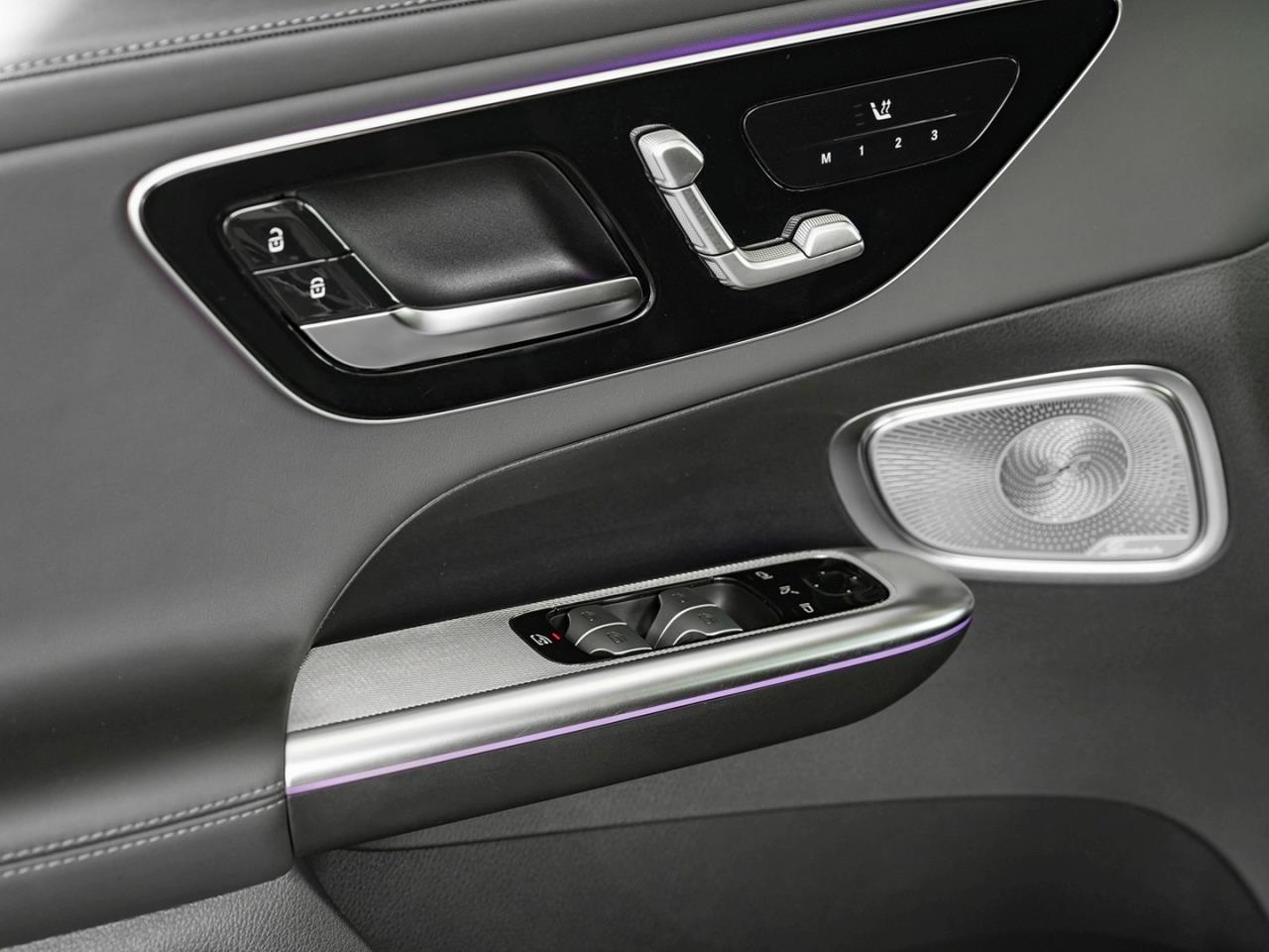 Mercedes-Benz GLC 63 AMG S E PERFORMANCE Night Panorama 360°