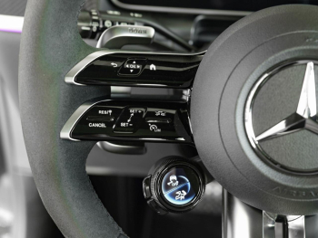 Mercedes-Benz GLC 63 AMG S E PERFORMANCE Night Panorama 360°