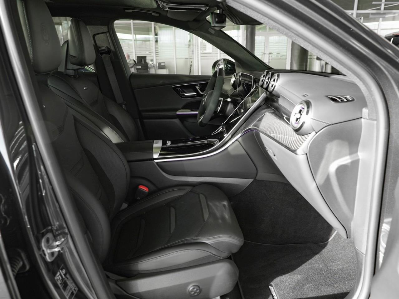 Mercedes-Benz GLC 63 AMG S E PERFORMANCE Night Panorama 360°