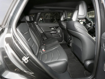 Mercedes-Benz GLC 63 AMG S E PERFORMANCE Night Panorama 360°