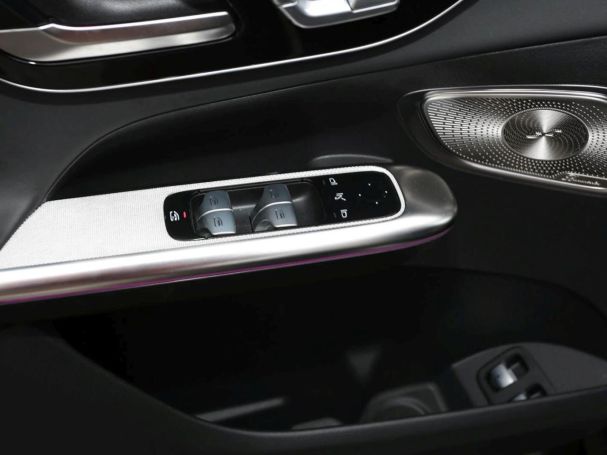 Mercedes-Benz GLC 63 AMG S E PERFORMANCE Night Panorama 360°