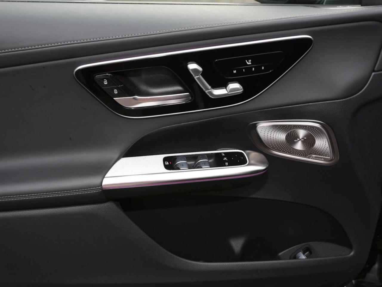 Mercedes-Benz GLC 63 AMG S E PERFORMANCE Night Panorama 360°