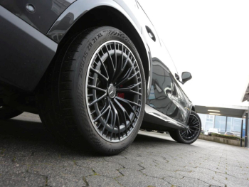 Mercedes-Benz GLC 63 AMG S E PERFORMANCE Night Panorama 360°