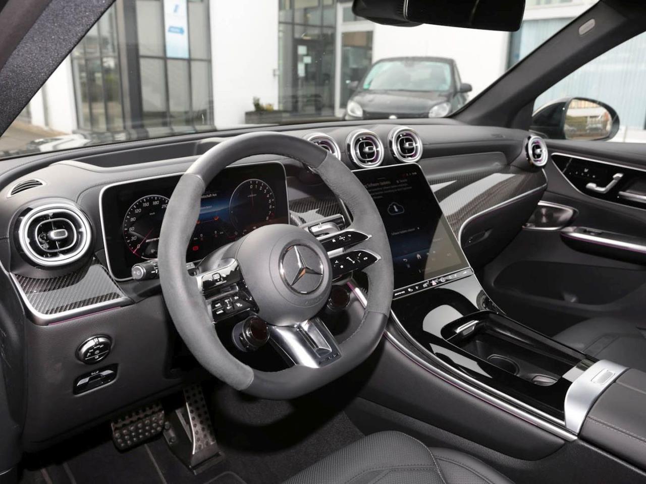 Mercedes-Benz GLC 63 AMG S E PERFORMANCE Night Panorama 360°