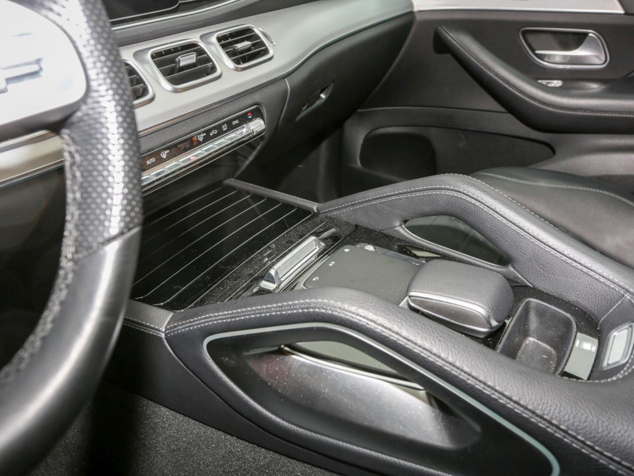 Mercedes-Benz GLE 300 d 4M AMG Night Panorama AHK Memory 7-Si