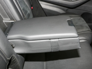 Mercedes-Benz GLE 300 d 4M AMG Night Panorama AHK Memory 7-Si