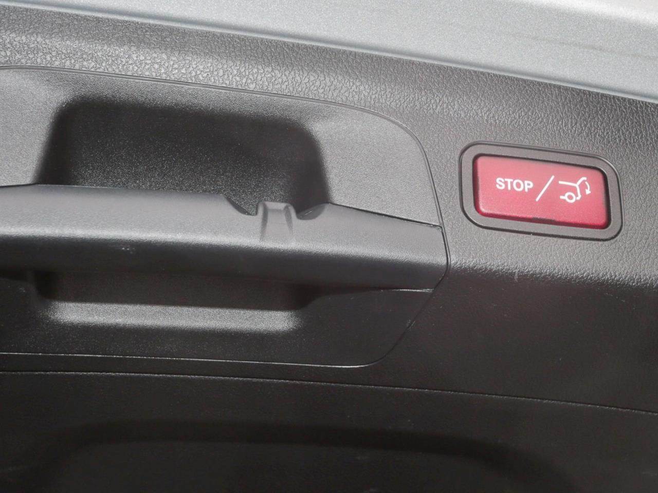 Mercedes-Benz GLE 300 d 4M AMG Night Panorama AHK Memory 7-Si