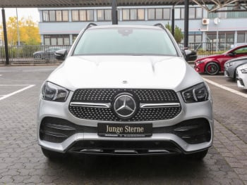 Mercedes-Benz GLE 300 d 4M AMG Night Panorama AHK Memory 7-Si