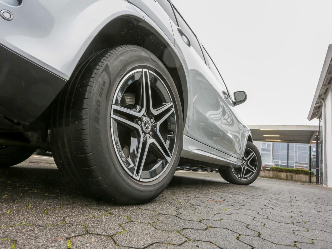 Mercedes-Benz GLE 300 d 4M AMG Night Panorama AHK Memory 7-Si