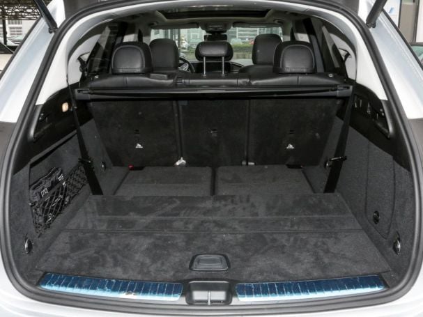 Mercedes-Benz GLE 300 d 4M AMG Night Panorama AHK Memory 7-Si