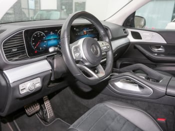 Mercedes-Benz GLE 300 d 4M AMG Night Panorama Kamera AHK Memory