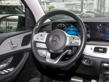 Mercedes-Benz GLE 300 d 4M AMG Night Panorama AHK Memory 7-Si