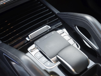 Mercedes-Benz GLE 300 d 4M MBUX Navi Totwinkel HUD 360°