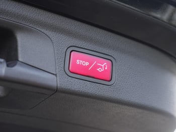 Mercedes-Benz GLE 300 d 4M MBUX Navi Totwinkel HUD 360°