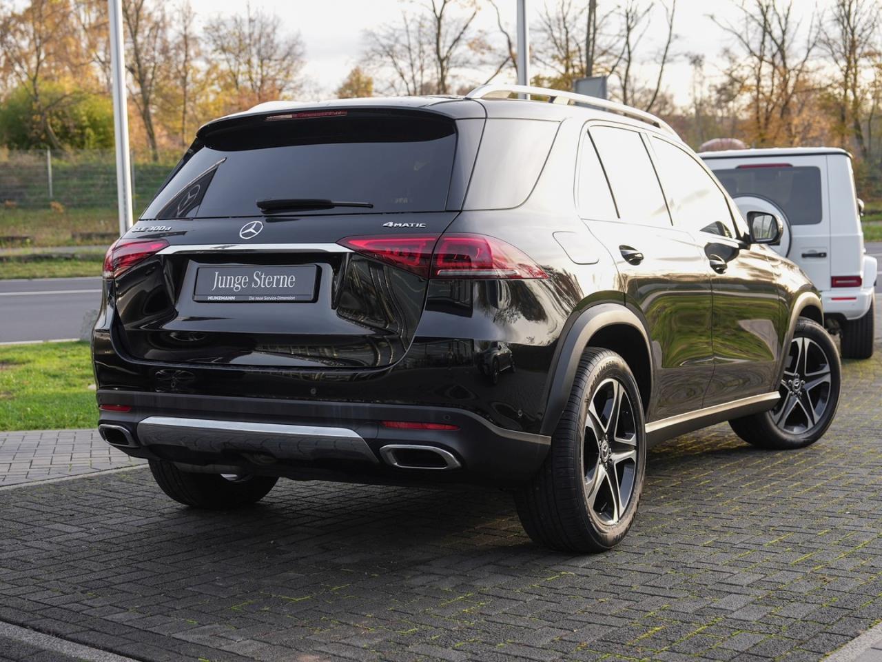 Mercedes-Benz GLE 300 d 4M Navi Totwinkel HUD 360° EasyPack