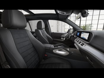 Mercedes-Benz GLE 300 d 4MATIC AMG Night Distronic Panorama AHK