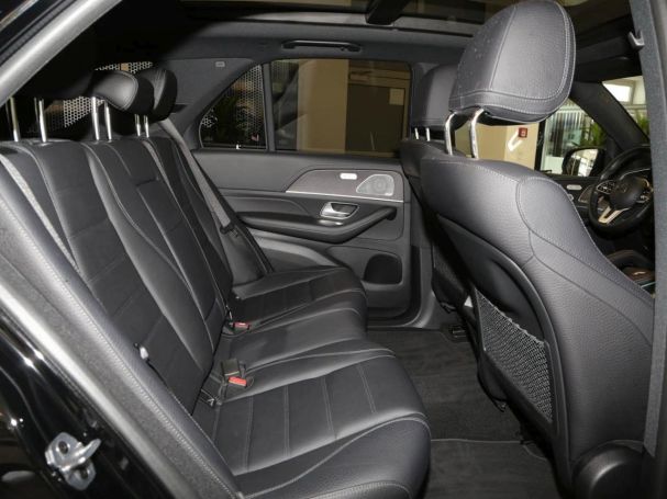 Mercedes-Benz GLE 350 de 4M AMG SHZ-Fond Panorama AHK 360° Mercedes-Benz GLE 350 de 4M AMG SHZ-Fond Panorama AHK 360°