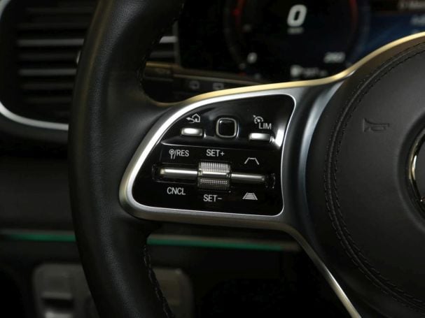 Mercedes-Benz GLE 350 de 4M AMG SHZ-Fond Panorama AHK 360°