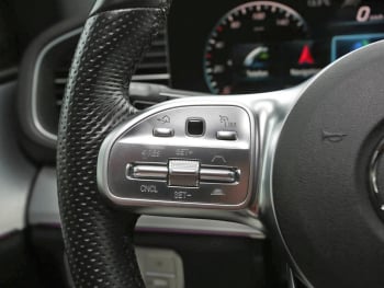 Mercedes-Benz GLE 350 de 4M AMG Distronic AHK SHZ-Fond 360°