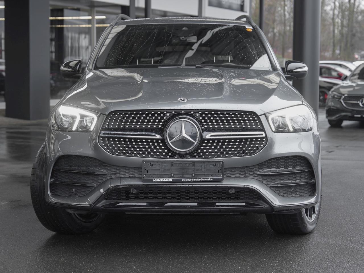 Mercedes-Benz GLE 350 de 4M AMG Night Navi AHK Kamera EasyPack