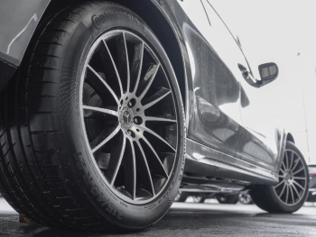 Mercedes-Benz GLE 350 de 4M AMG Night Navi AHK Kamera EasyPack