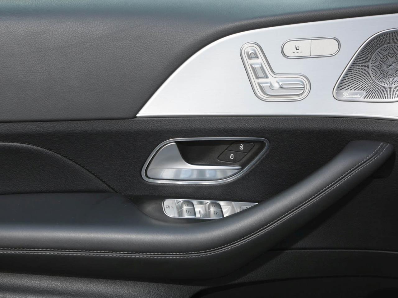 Mercedes-Benz GLE 350 e 4M AMG Night Panorama Burmester AHK