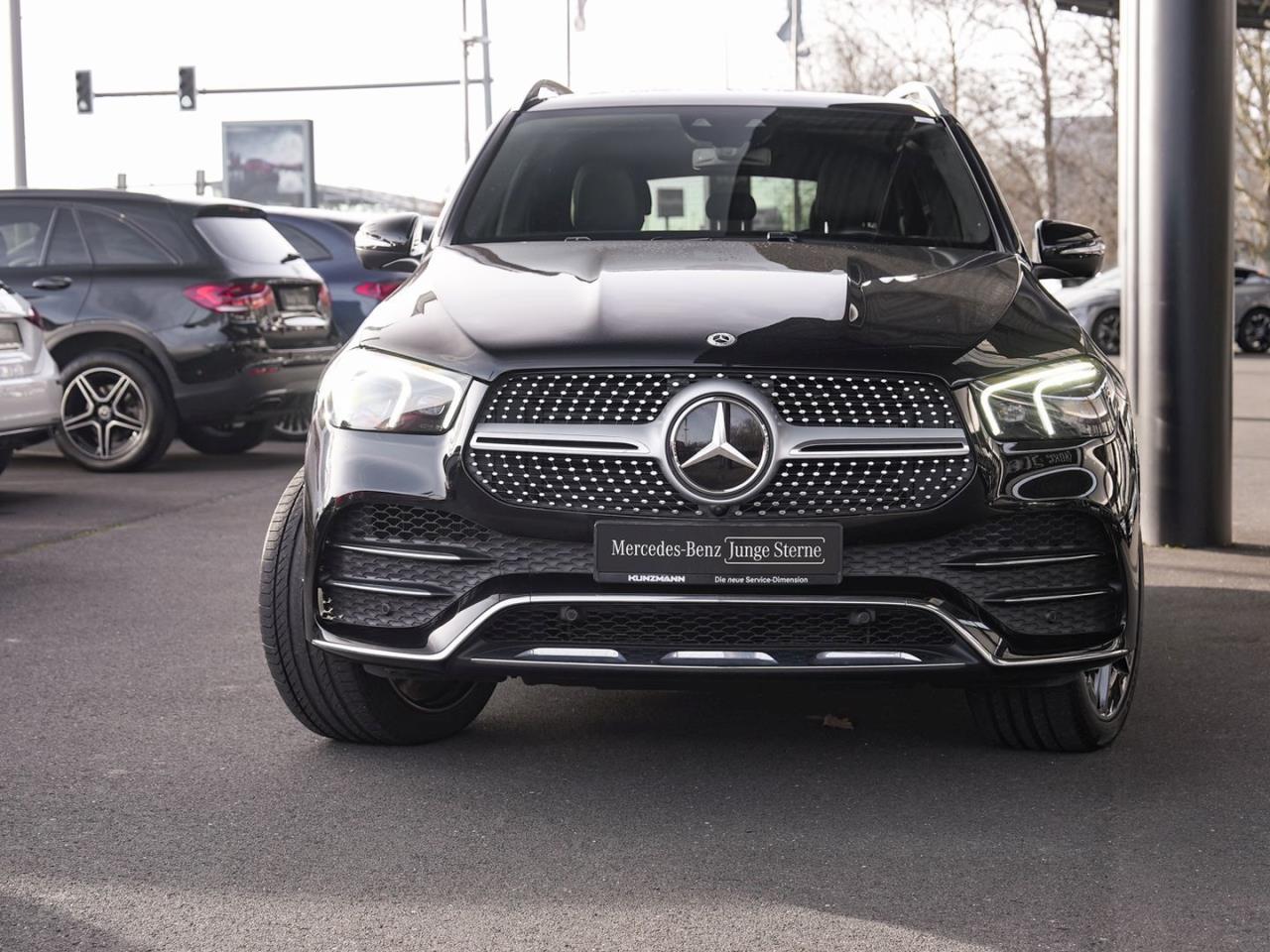 Mercedes-Benz GLE 400 d 4M AMG Panorama Standhzg AHK Distronic